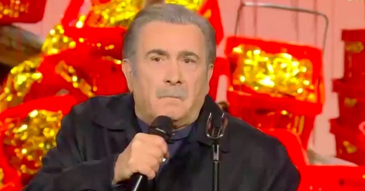 Λάκης Λαζόπουλος κατά Νίκου Μάνεση: 