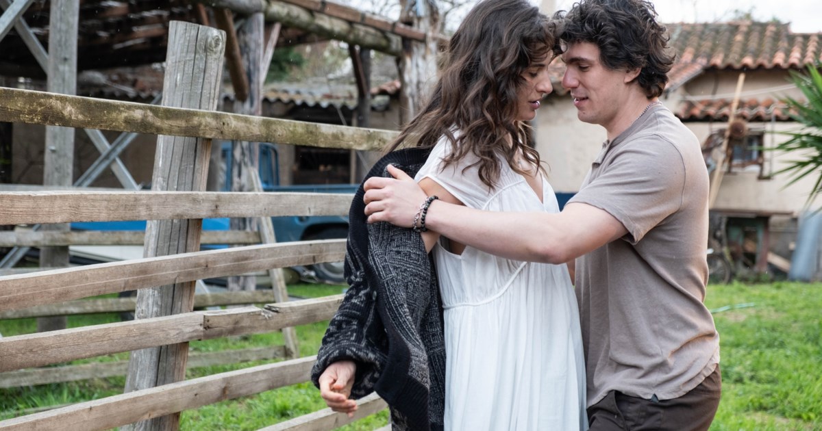 Στα γυρίσματα της νέας σειράς του MEGA 