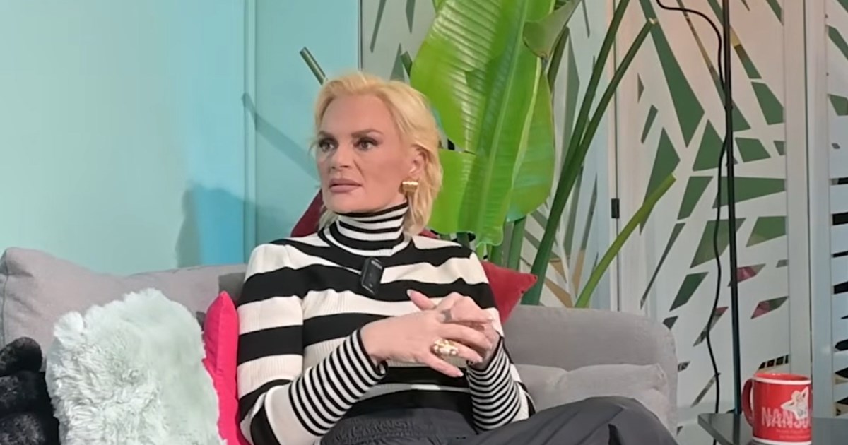 Έλενα Χριστοπούλου: 