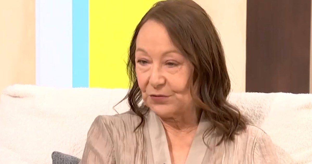 Λυδία Φωτοπούλου: "Κατά καιρούς γράφονται τέρατα. Σε μια παρ