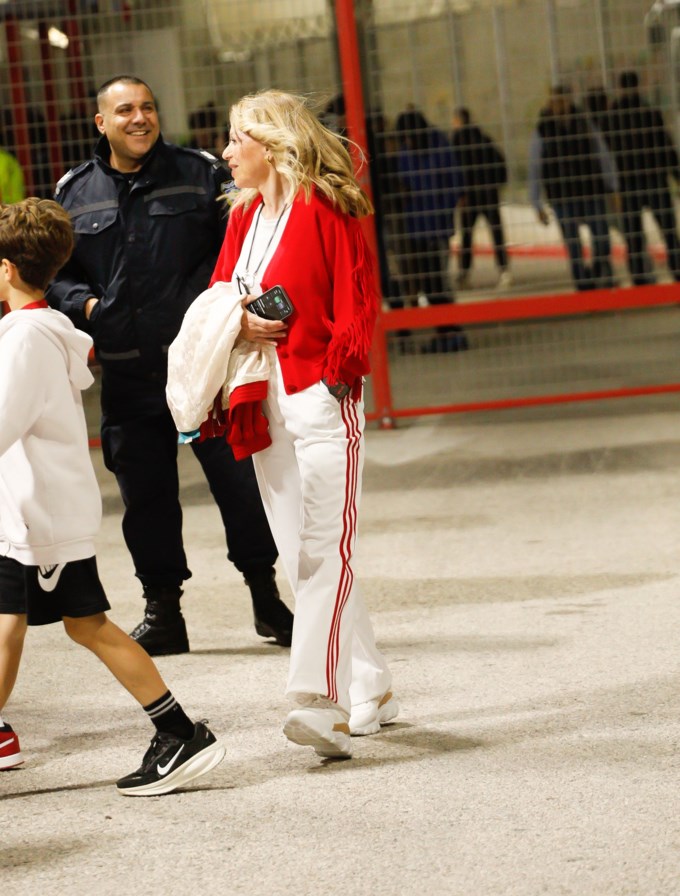 Η Έλλη Στάη σε σπάνια εμφάνιση με τον σύντροφό της