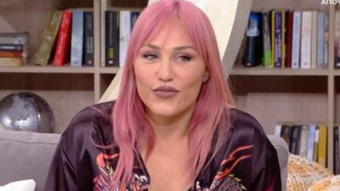 Πηνελόπη Αναστασοπούλου: Η επική αντίδραση της όταν είδε την πρώτη τηλεοπτική της εμφάνιση