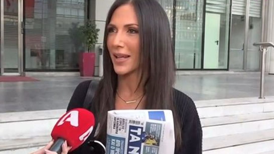 Η Ανθή Βούλγαρη για την περιπέτεια της υγείας της: &quot;Πιάστηκε η μέση μου. Όποιος έχει από το παρελθόν προβλήματα, όταν πάει να σηκώσει χαλιά&quot;