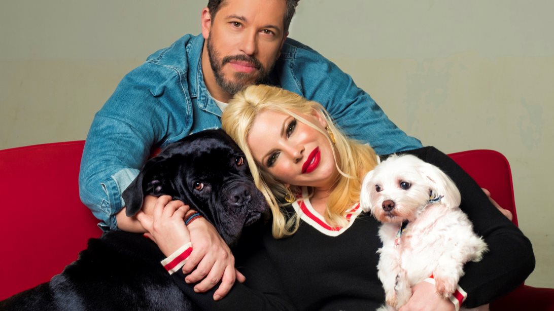 Είναι επίσημο! Ποιοι θα βρίσκονται μαζί με Αντελίνα &amp; Χάρη Βαρθακούρη;