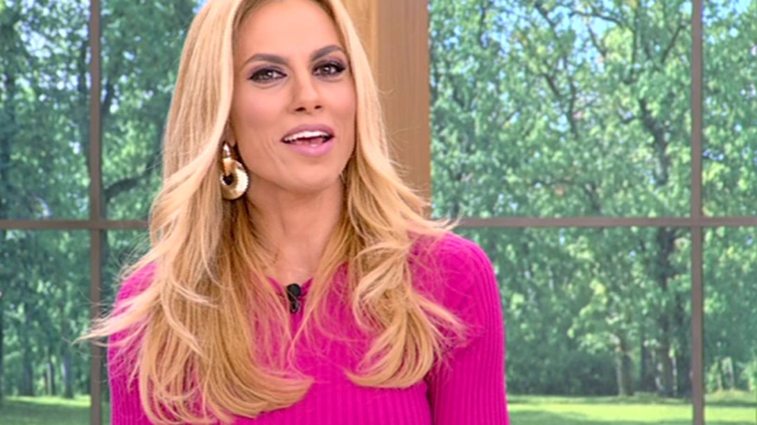 Ντορέττα Παπαδημητρίου: Οι ευχές στη Μαίρη Συνατσάκη για τα γενέθλιά της
