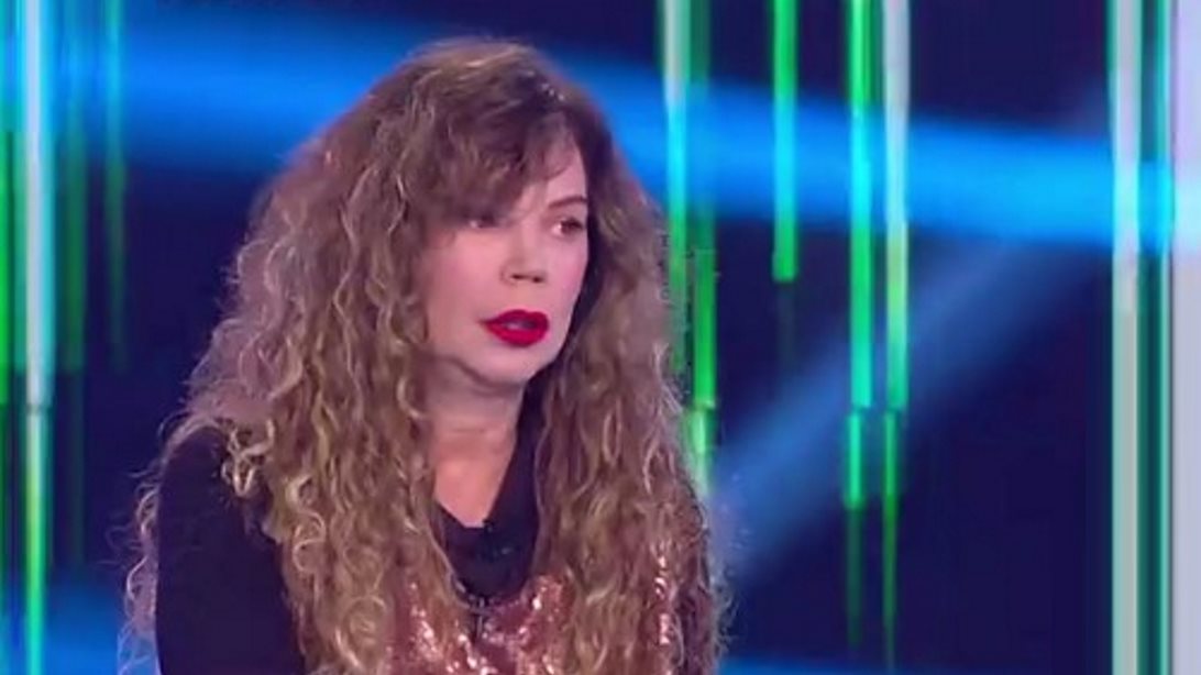 Ελένη Δήμου για Άλκηστη Πρωτοψάλτη:&quot;Δεν πρέπει να αλάζουμε τους στίχους στα τραγούδια&quot;