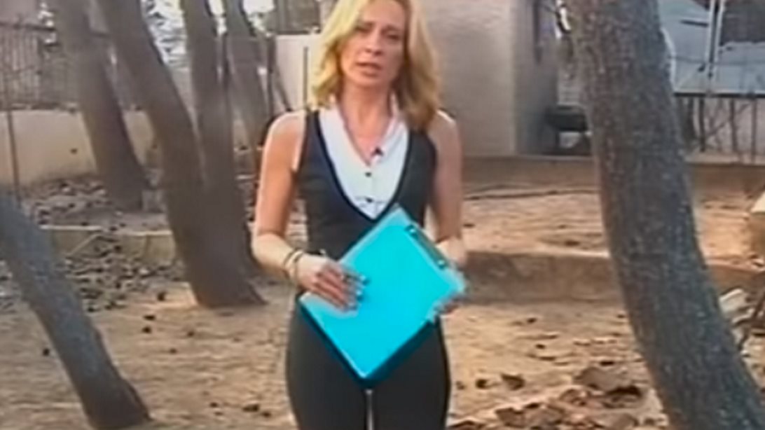 Ρίτσα Μπιζόγλη: Παρουσίασε ολόκληρο το δελτίο του ΑΝΤ1 μέσα από τα καμένα σπίτια στο Μάτι!