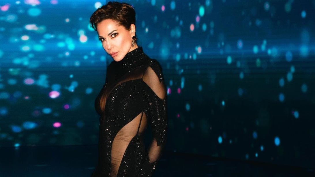 Aide-mémoire | Η επίσημη πρώτη της Ρούλας στο "Σπίτι με το MEGA" &amp; η ιστορική δήλωση από τη Δέσποινα Βανδή