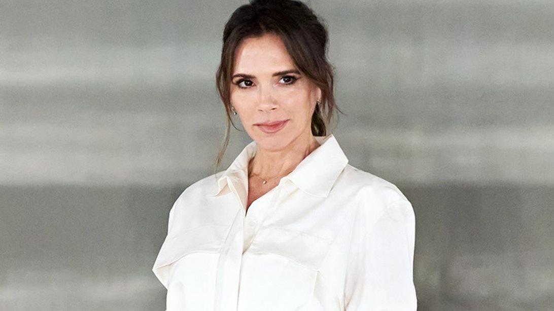 Victoria Beckham | Η καινοτόμα θεραπεία που διατηρεί την επιδερμίδα της νεανική