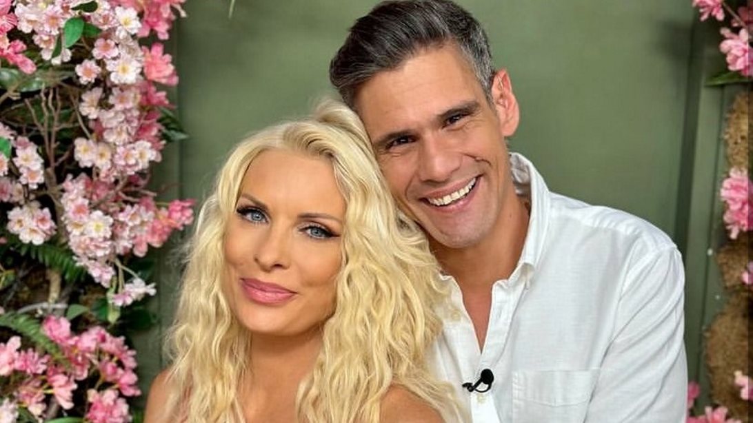 Το "αντίο" του Δημήτρη Ουγγαρέζου: "Η Ελένη Μενεγάκη είναι κανονικός άνθρωπος με νεύρα, αδυναμίες και ελαττώματα"