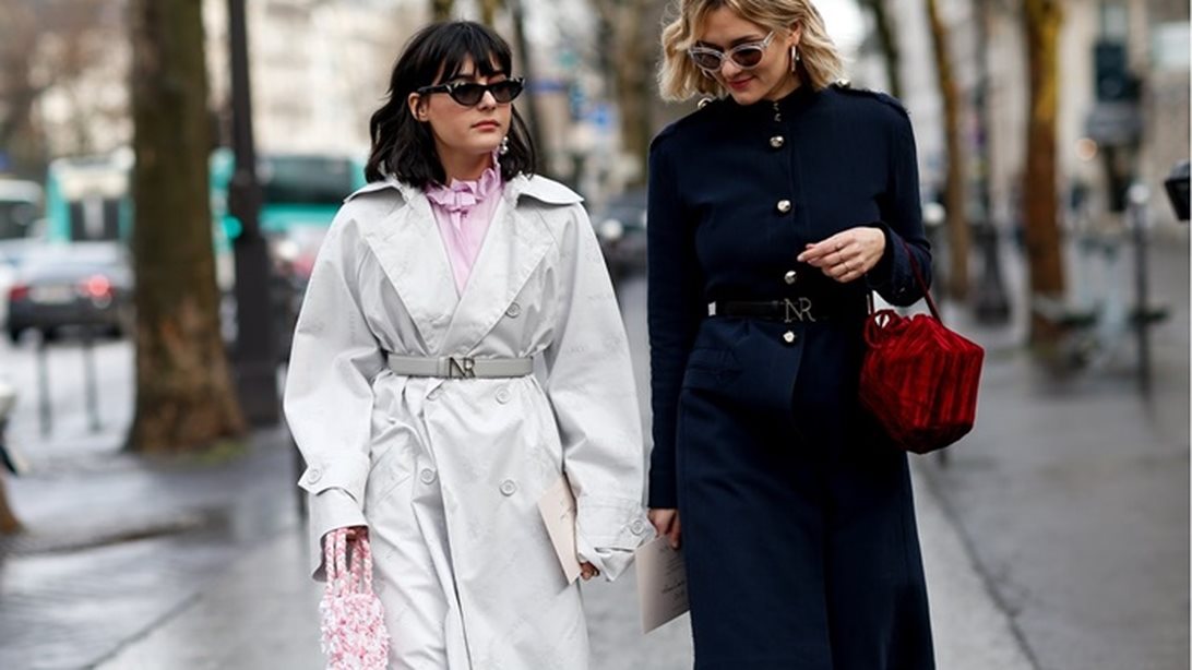 Πως θα αναβαθμίσεις ακόμη και το πιο απλό λουκ: Αυτά τα αξεσουάρ υπόσχονται να αναβαθμίσουν το στυλ σου