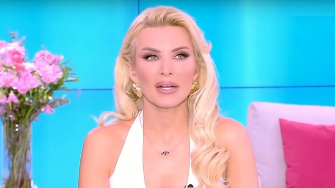 Εκνευρίστηκε η Κατερίνα Καινούργιου: &quot;Παιδιά αν είναι δυνατόν! - Τι να πω; Την αλήθεια μου να πω εδώ;&quot;