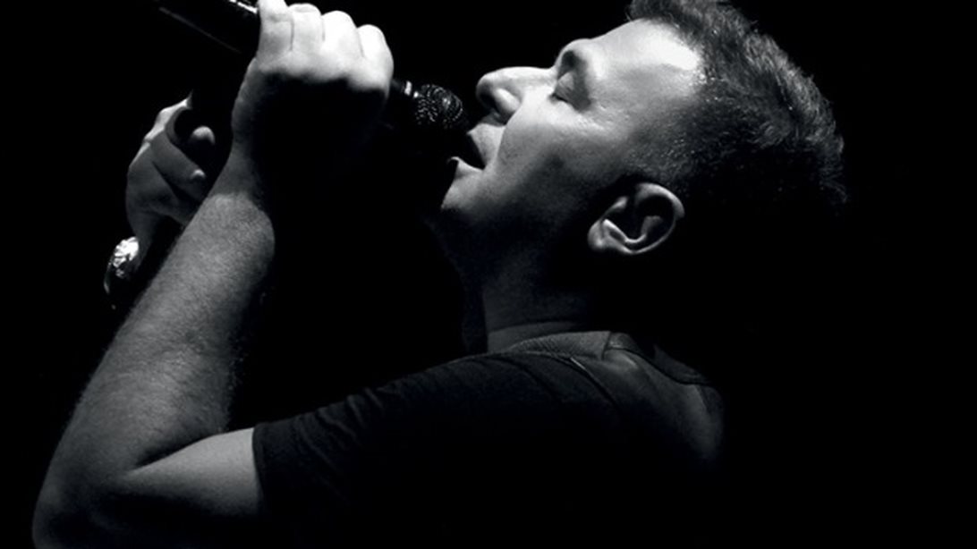 Ο Αντώνης Ρέμος στο Βεάκειο Θέατρο Πειραιά! Όλα όσα θες να γνωρίζεις για την επικείμενη συναυλία