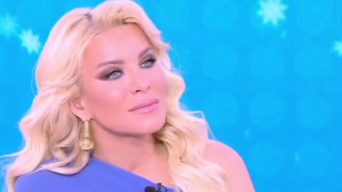 Η ατάκα της Κατερίνας Καινούργιου: &quot;Θα έρθεις να κάνεις την εκπομπή όταν γεννήσω&quot;