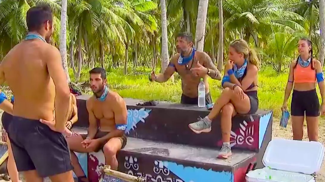 Survivor | Ένταση ανάμεσα σε Μιχάλη και Μάνο: "Άντε ρε Μάικ μη σου πω τίποτα τώρα"