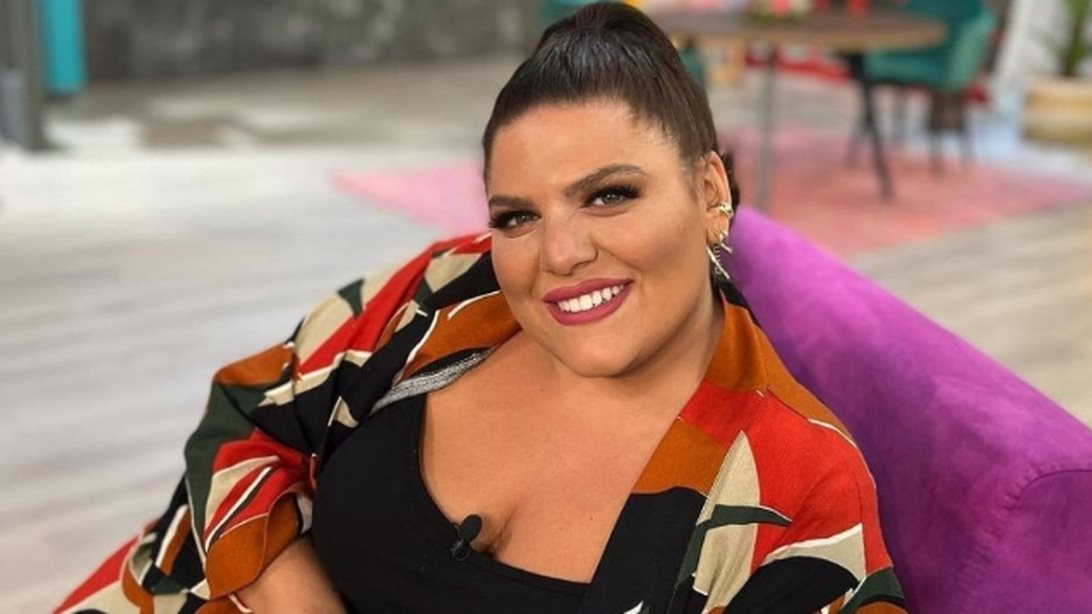 Η Δανάη Μπάρκα αιφνιδίασε on air συνεργάτη της: &quot;Με πόσα likes θα παραμείνεις στην εκπομπή;&quot;