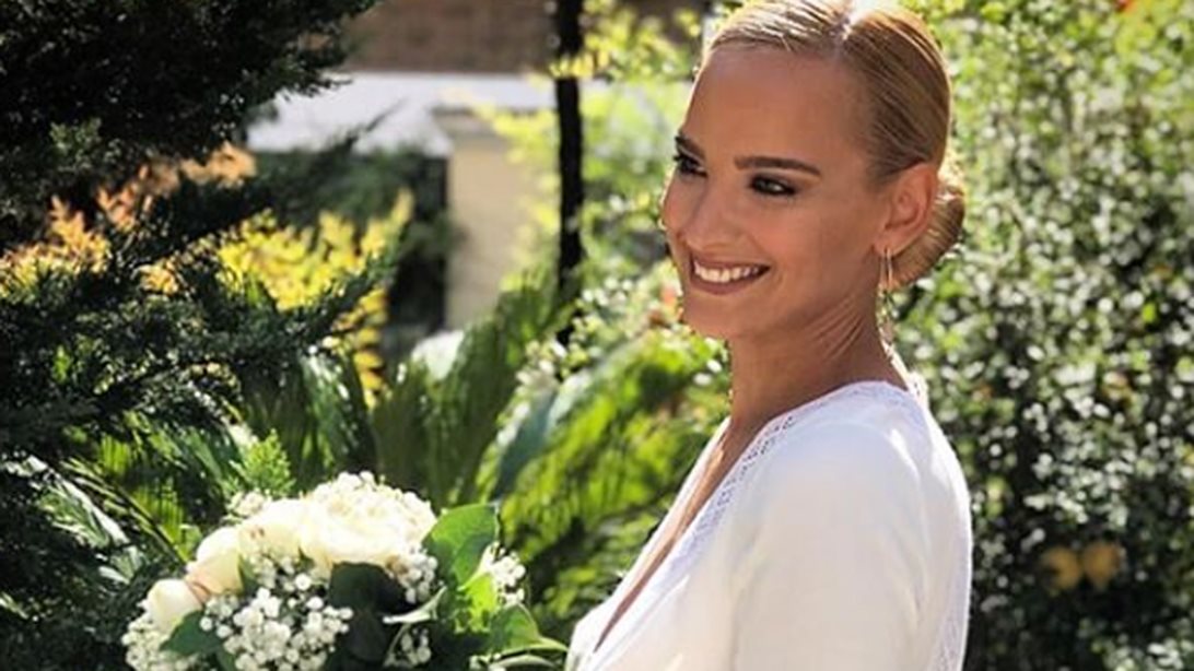 Άννη Πανταζή: Είναι έγκυος! Η πρώτη φωτογραφία με φουσκωμένη κοιλίτσα και το τρυφερό μήνυμα για την 1η επέτειο γάμου