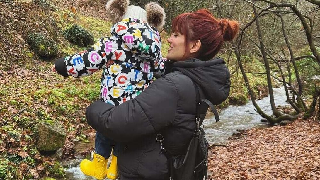 Μαίρη Συνατσάκη: "Δεν έχω συνηθίσει να την αφήνω, είναι υγιές αλλά..."