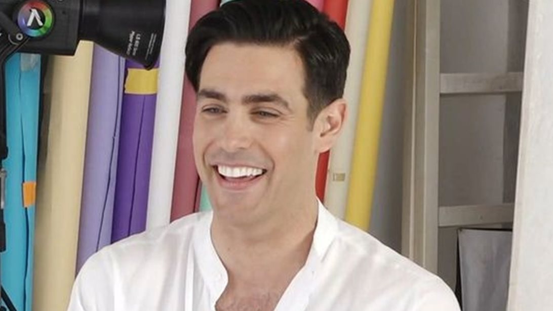 Κώστας Μαρτάκης: &quot;Ένιωθα να με πιάνουν διάφορα χέρια, χουφτωματάκια&quot;