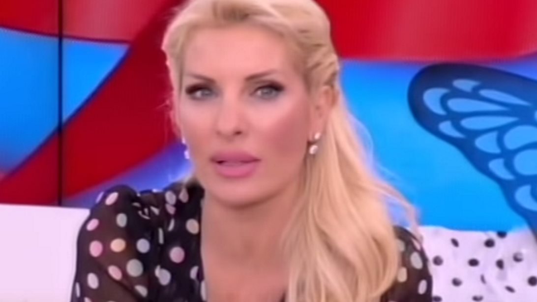 Ελένη Μενεγάκη: Η guest εμφάνιση στη «Μουρμούρα»: Δείτε το video!