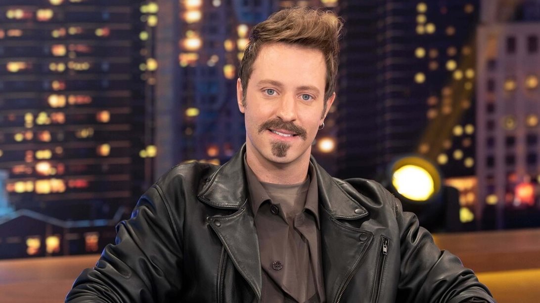 Μιχάλης Συριόπουλος: &quot;Το όνομά μου το άκουσα στα 17, όταν έχασα τα κιλά. Με φώναζαν Γκοτζίλα, μπούλη, αδερφή, γκέι&quot;