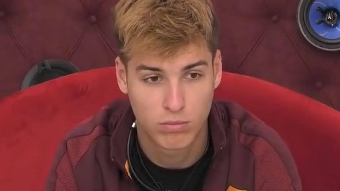 House Of Fame | Η ηρωική πράξη του Στέφανου