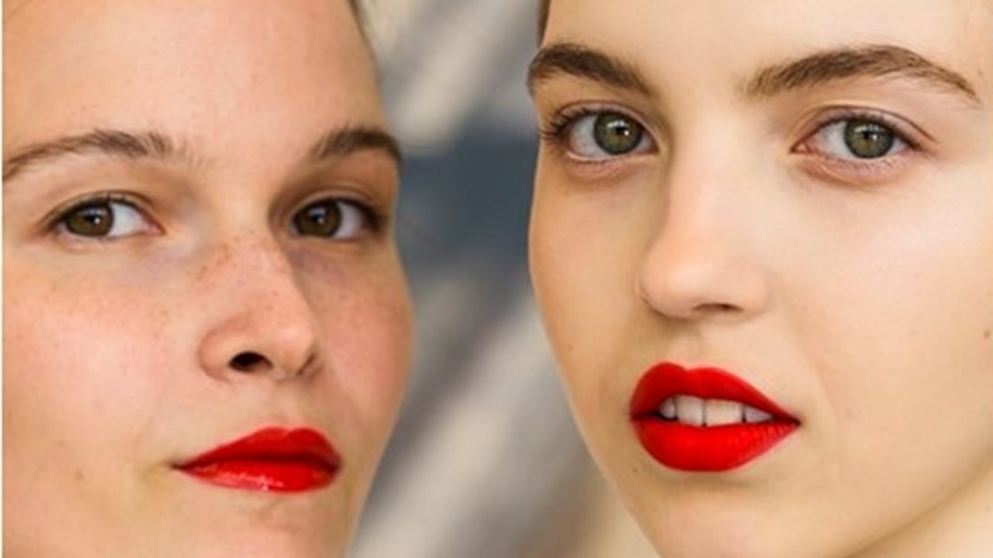 "Boy brows": Αυτό το beauty trend έρχεται κατευθείαν από την Κορέα
