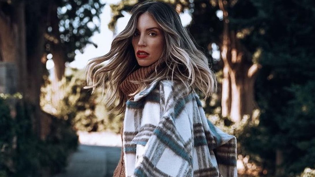 Η Αθηνά Οικονομάκου στο Παρίσι | Τα looks που φόρεσε στην Πόλη του φωτός