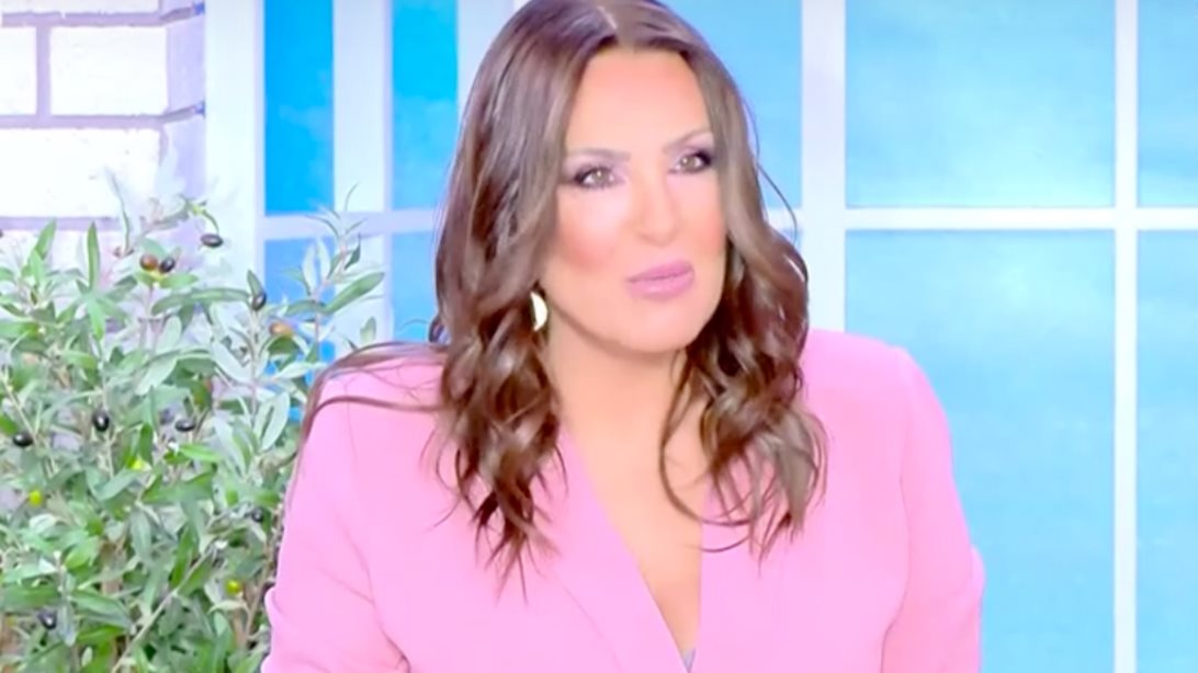 Ναταλία Γερμανού: "Χρόνια πολλά στην Καίτη Γαρμπή γι' αύριο, την αυριανή μας πρωθυπουργό!"