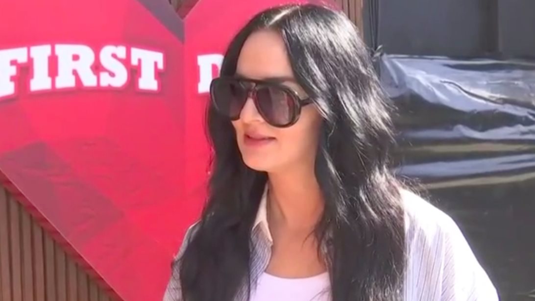 Ζενεβιέβ Μαζαρί: &quot;Ψάχνω κινητό και κάνω όλες αυτές τις κατινιές, δε μασάω&quot;