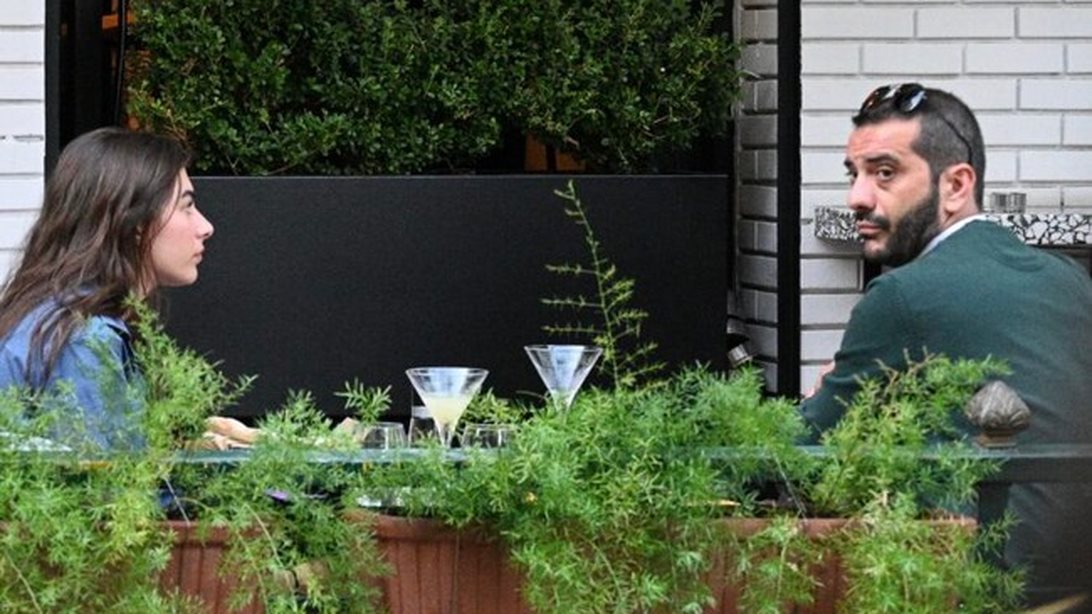 Η Χρύσα Μιχαλοπούλου μιλάει πρώτη φορά για τη σχέση της με τον Λεωνίδα Κουτσόπουλο