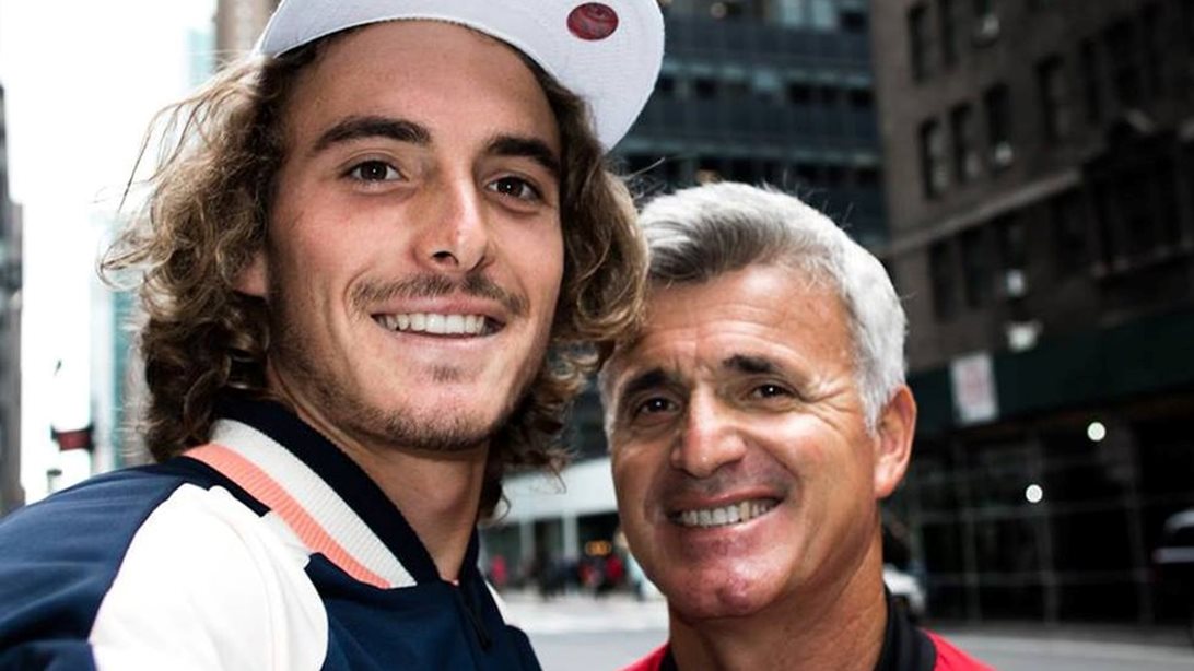 Ο Απόστολος Τσιτσιπάς αποκαλύπτει: "Δέχτηκα πολλές συγγνώμες από τον γιο μου"