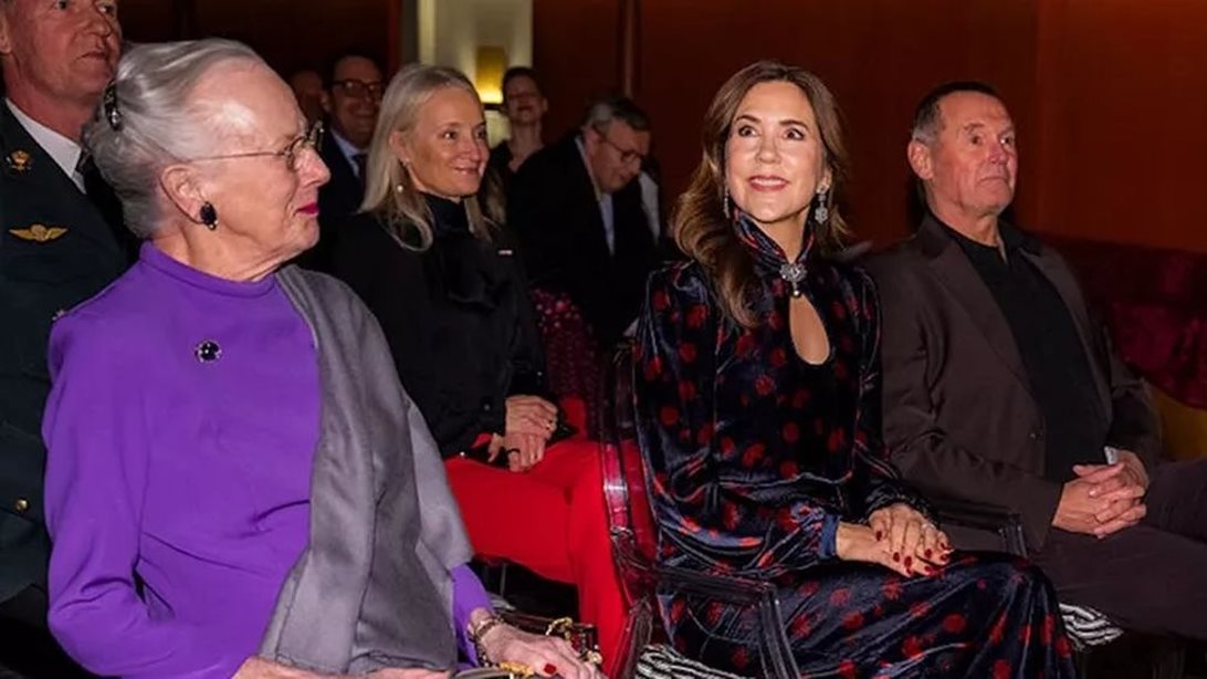 Το ατόπημα της αδελφής της Άννας Μαρίας σε νέα εμφάνιση με τη βασίλισσα Mary της Δανίας