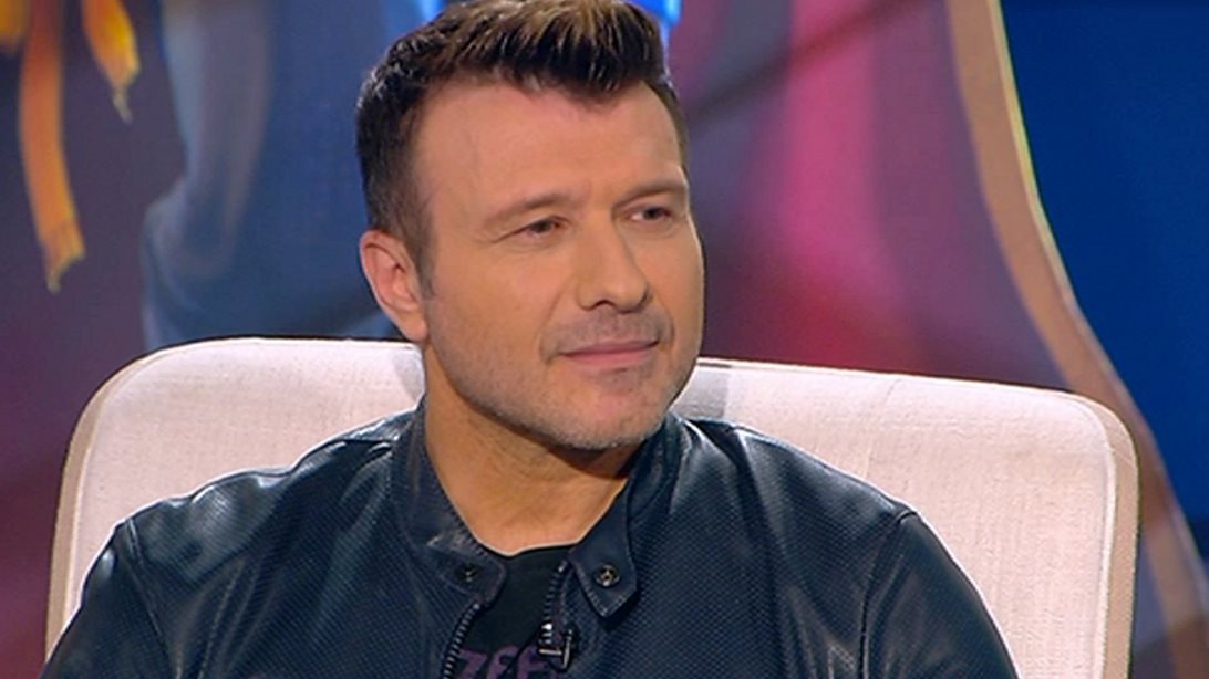 Ο Γιάννης Πλούταρχος σχολιάζει ανοιχτά το χαμηλό επίπεδο του House Of Fame