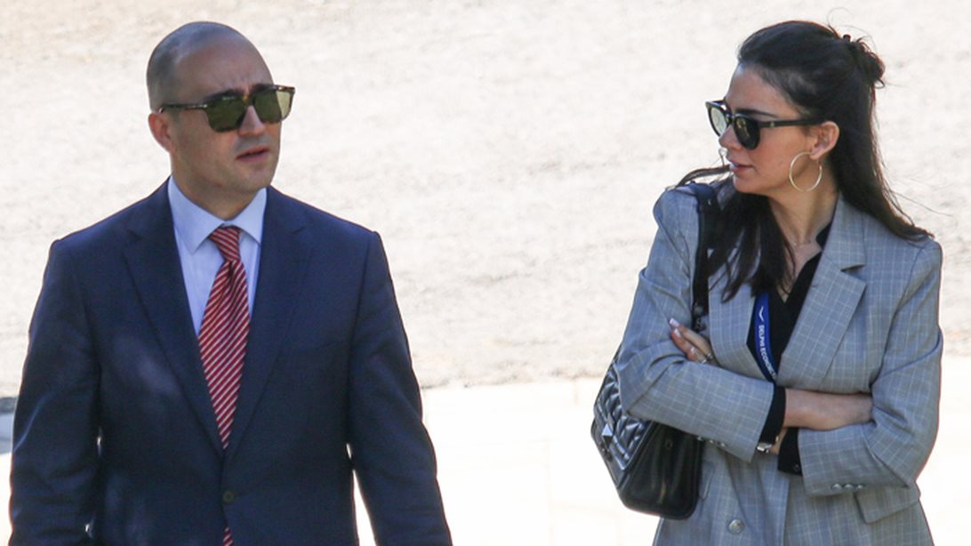 Κωνσταντίνος Μπογδάνος - Ελένη Καρβελά: Η νέα δημόσια εμφάνιση με την σύντροφο του στους Δελφούς