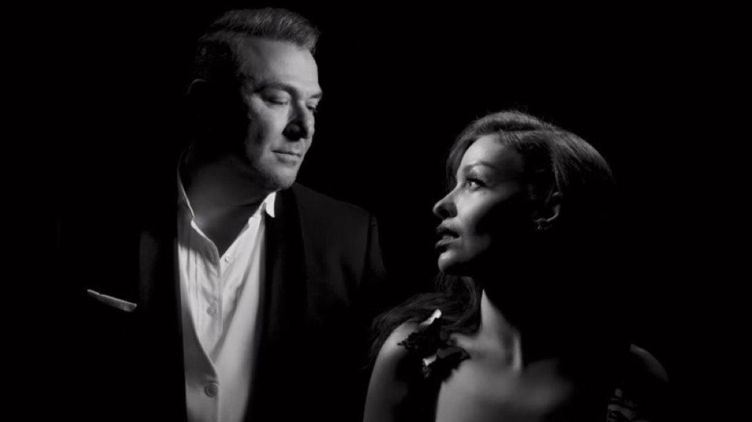 Η Ελένη Φουρέιρα ανακοίνωσε τη συνεργασία με τον Αντώνη Ρέμο! Δες το ατμοσφαιρικό teaser