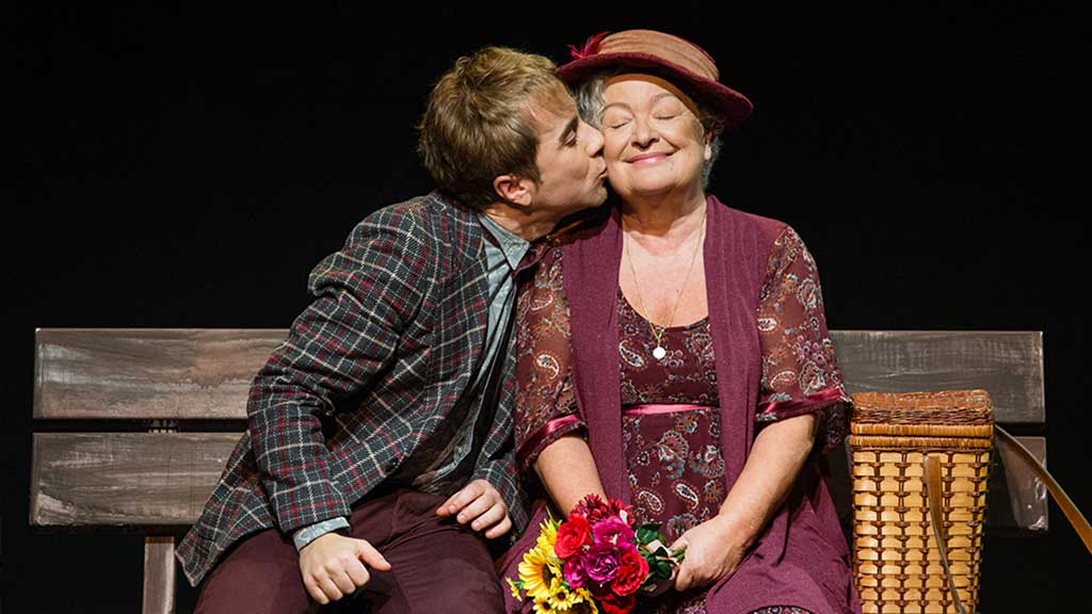 Διαγωνισμός: Χάρολντ και Μοντ: Κερδίστε διπλές προσκλήσεις για την παράσταση με την Τάνια Τσανακλίδου &amp; τον Θανάση Τσαλταμπάση