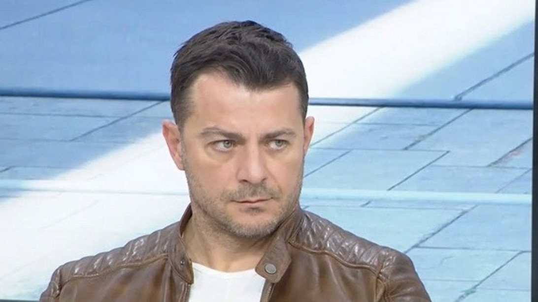 Συγκινημένος ο Γιώργος Αγγελόπουλος: "Νευριάζω που η μητέρα μου δεν είναι κοντά μας"