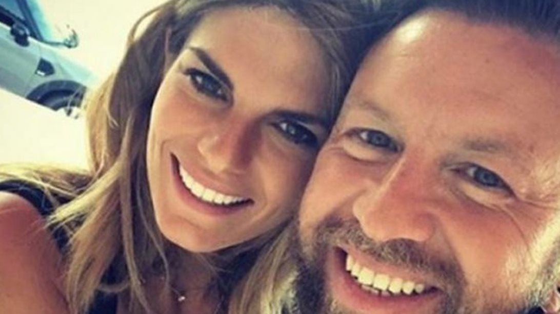 Νατάσα Σκαφίδα – Γιάννης Βαρδής 
: Η τρυφερή φωτογραφία με τα δύο τους παιδιά