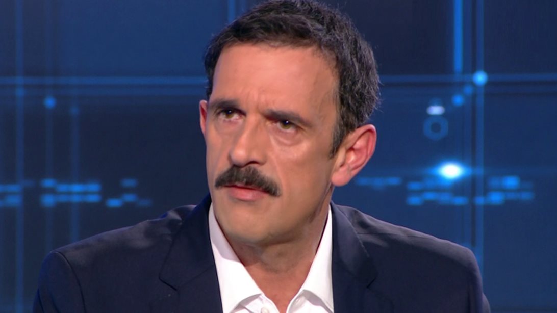 Λεωνίδας Κακούρης

: Οι αποκαλύψεις στον Χατζηνικολάου: Οι θάνατοι που τον στιγμάτισαν, ο γάμος &amp; η μάχη με την κατάθλιψη