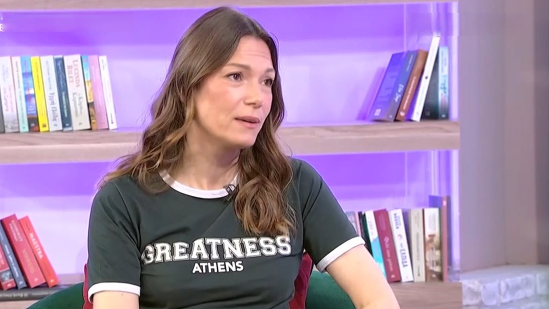 Συγκινεί η Βίκυ Καγιά για την απώλεια του πατέρα της: "Ξεριζώνεται η παιδική σου ηλικία"