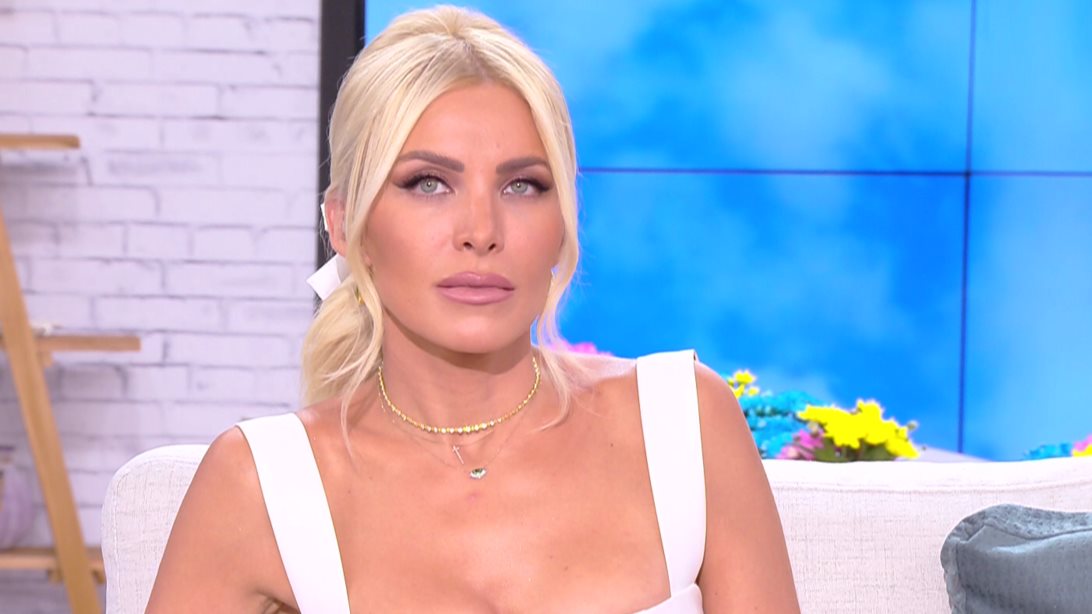 Κατερίνα Καινούργιου: Σχολιάζουμε το beauty look της στην πρεμιέρα του «Ευτυχείτε»
