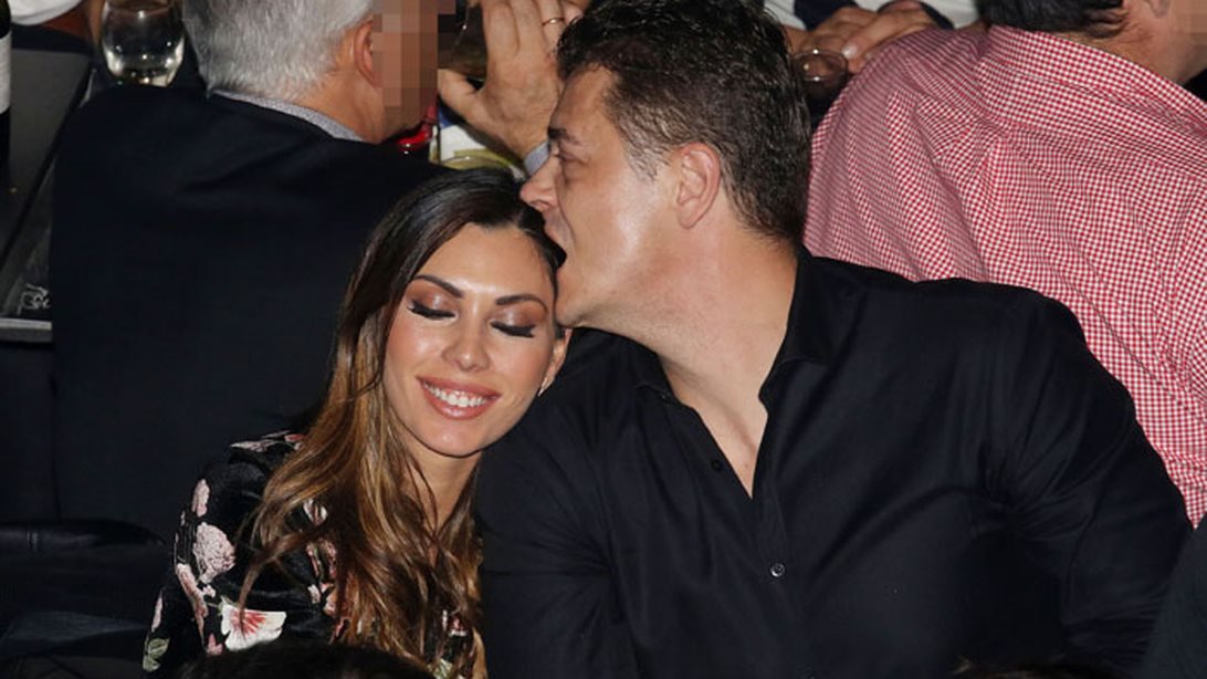 Αντώνης &amp; Ιωάννα Σρόιτερ : Τρυφερές στιγμές σε νυχτερινή έξοδο: Φωτογραφίες