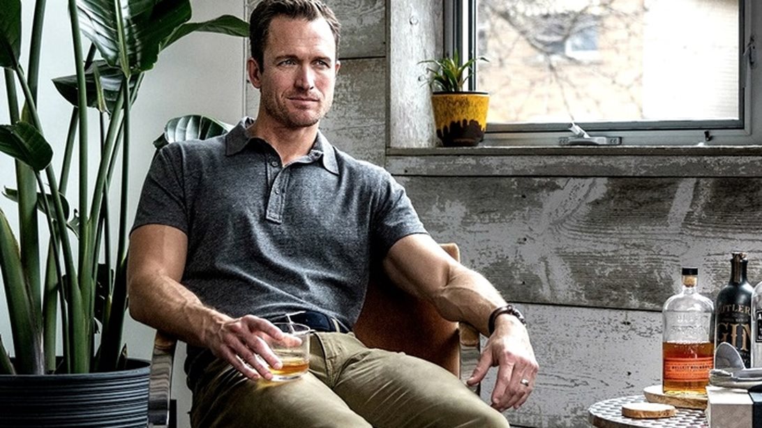 Πώς φοριέται σωστά το polo: Διαχρονικό αλλά και παρεξηγημένο
