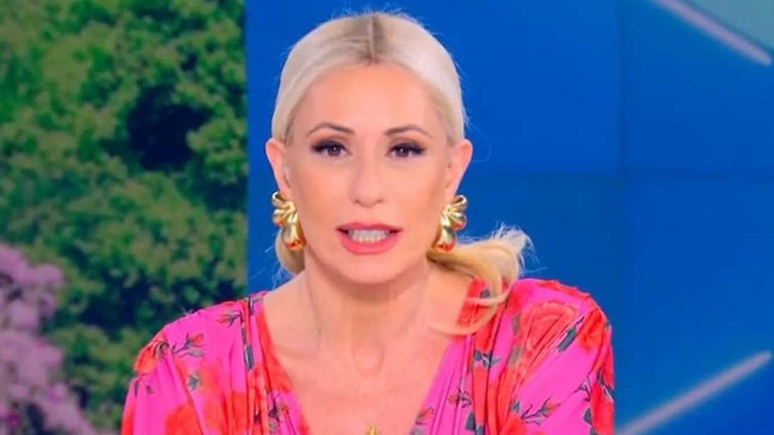 Μαρία Μπακοδήμου Vs Light: &quot;Είναι αλλού νυχτωμένος&quot;