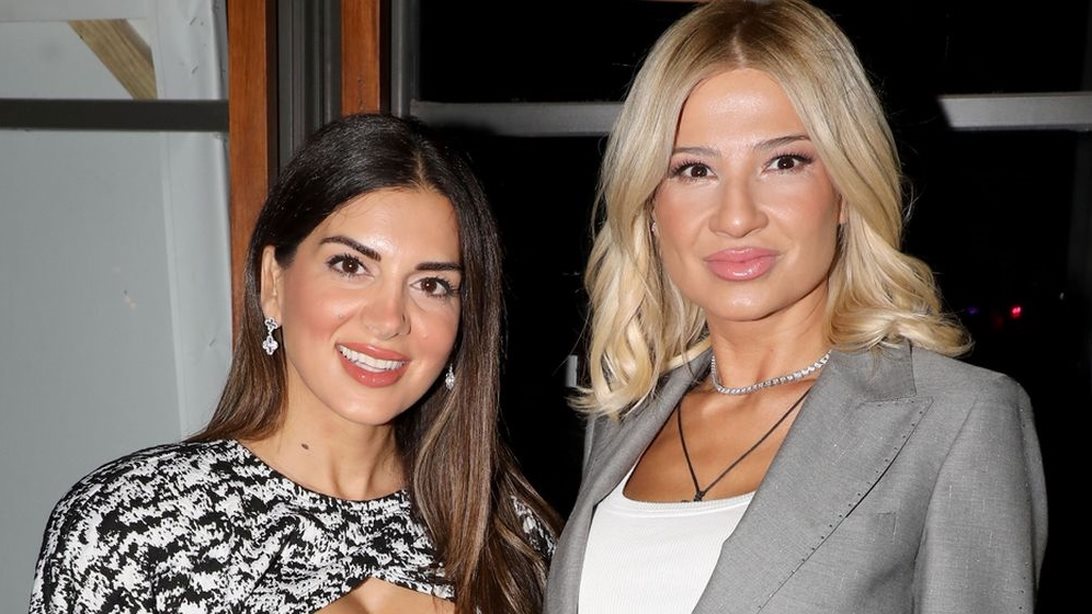 Διάσημες Εμφανίσεις | Πού συναντήθηκαν Τσιμτσιλή, Σκορδά, Μπακοδήμου &amp; Καραβάτου;