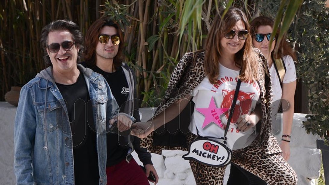 Καίτη Γαρμπή &amp; Διονύσης Σχοινάς: Σπάνια δημόσια εμφάνιση με τον γιο τους! Όλες οι φωτογραφίες