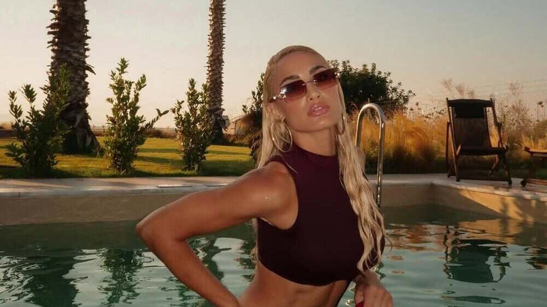 Ιωάννα Τούνη: &quot;Εάν με ένοιαζε η γνώμη άσχετων λογικά θα είχα φουντάρει&quot;