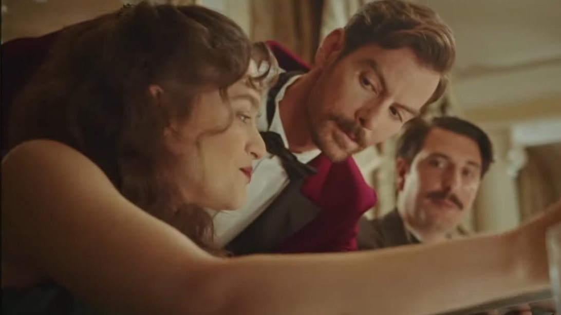 Τα τρία πρώτα εντυπωσιακά teaser του &quot;Grand Hotel&quot; με all star cast