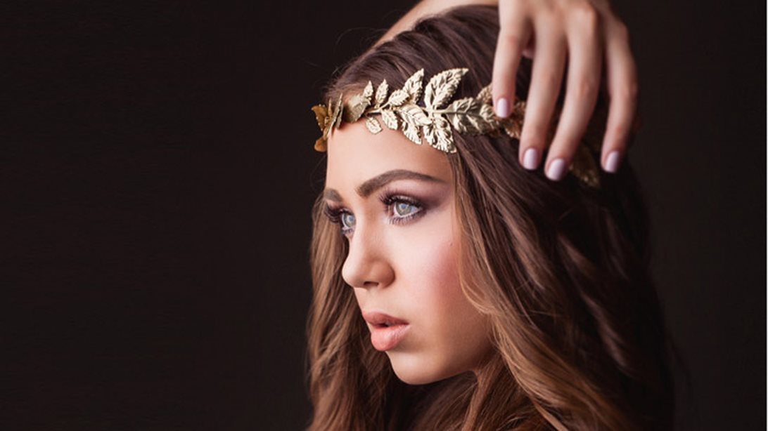 Νικόλ Σαραβάκου: Η πρώτη δισκογραφική δουλειά: «Πρόβα και Πάμε»